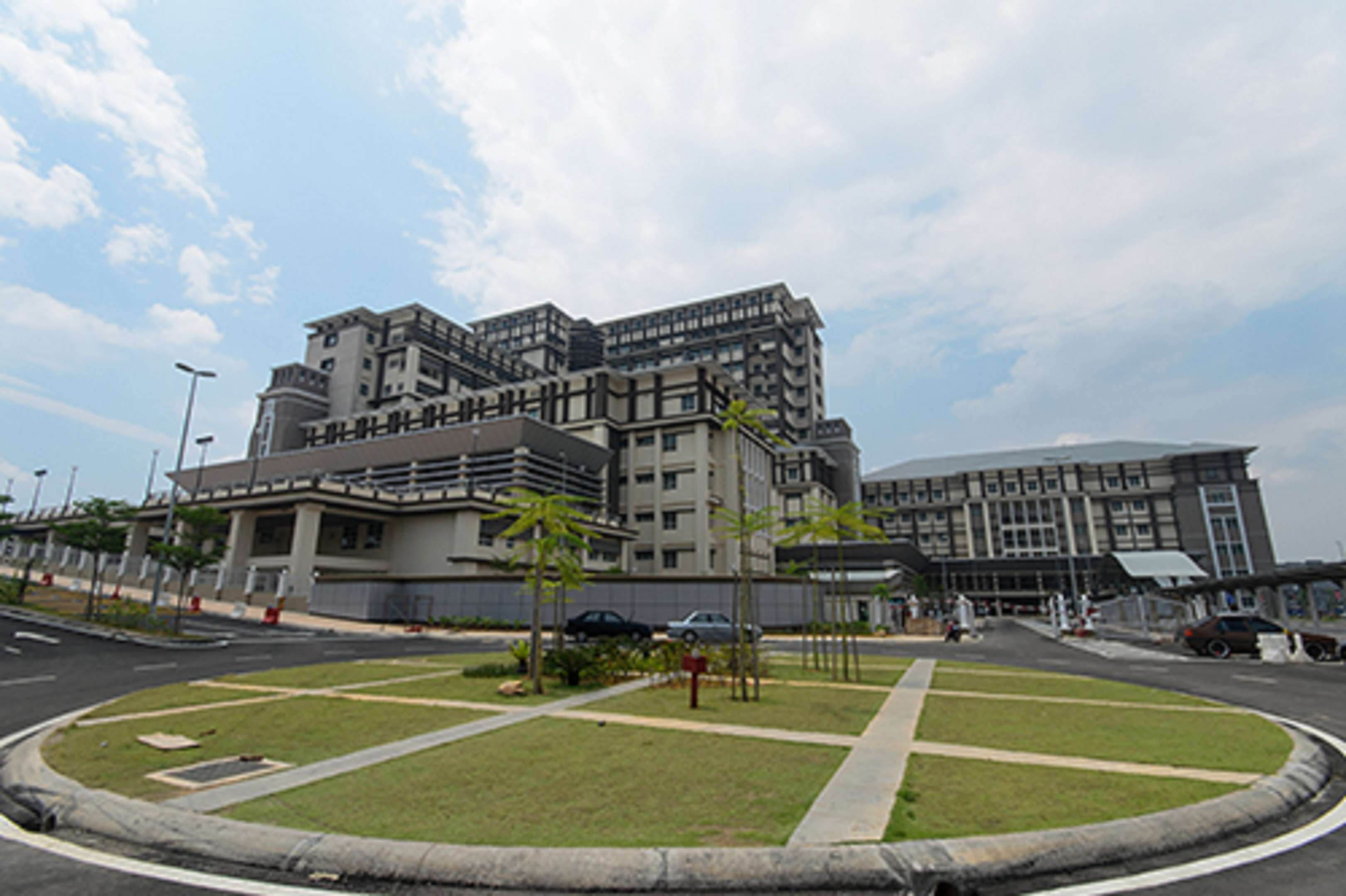CIVIL ENGINEERING & BUILDING CONSTRUCTION  Gadang Holdings Berhad